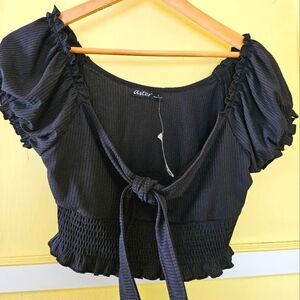 Large Black Crop Top Shirt